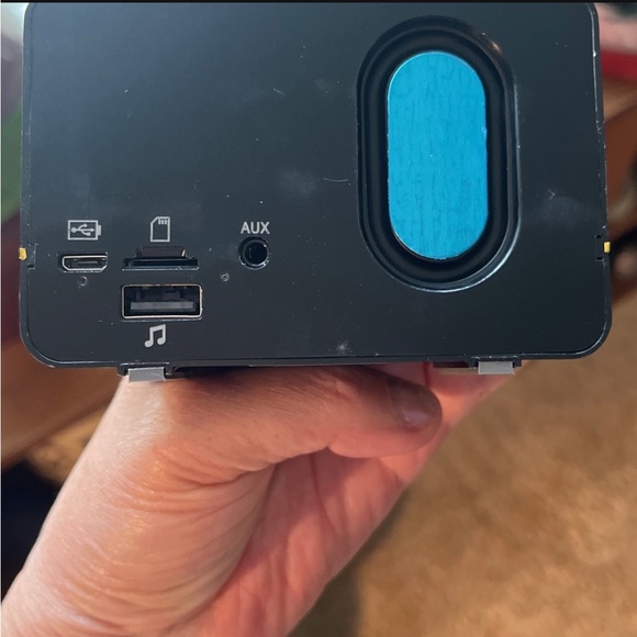 T253 wireless V4.1 speaker - Picture 3 of 4